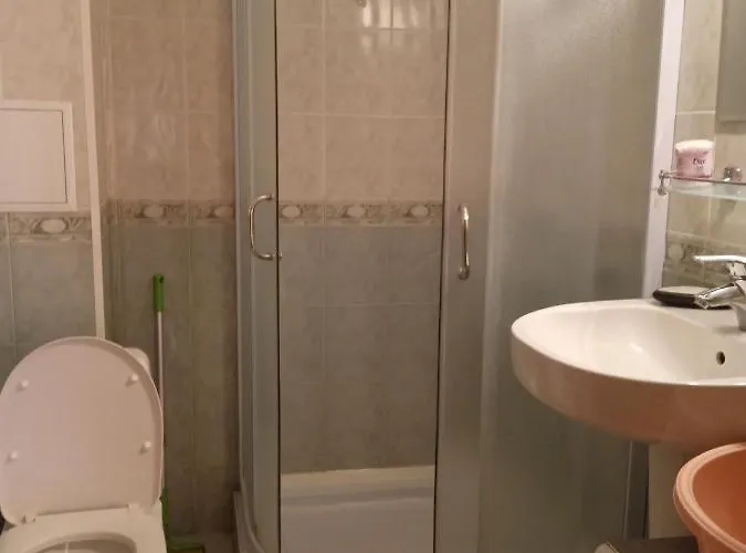 8 8 * Приморско