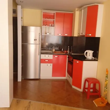 8 8 Apartman Primorszko