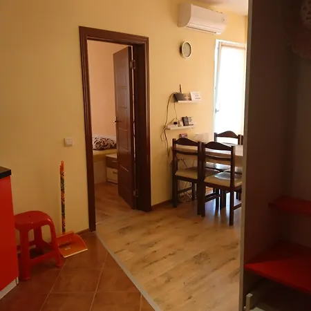 Apartman 8 8