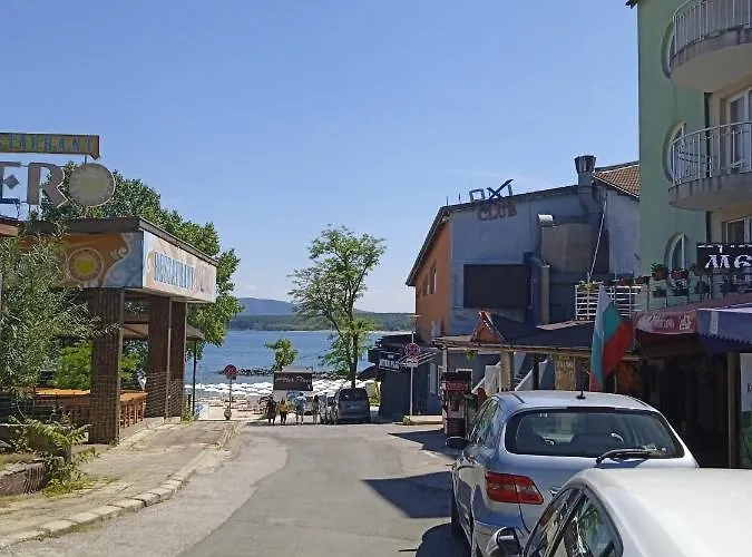 8 8 Apartamento Primorsko